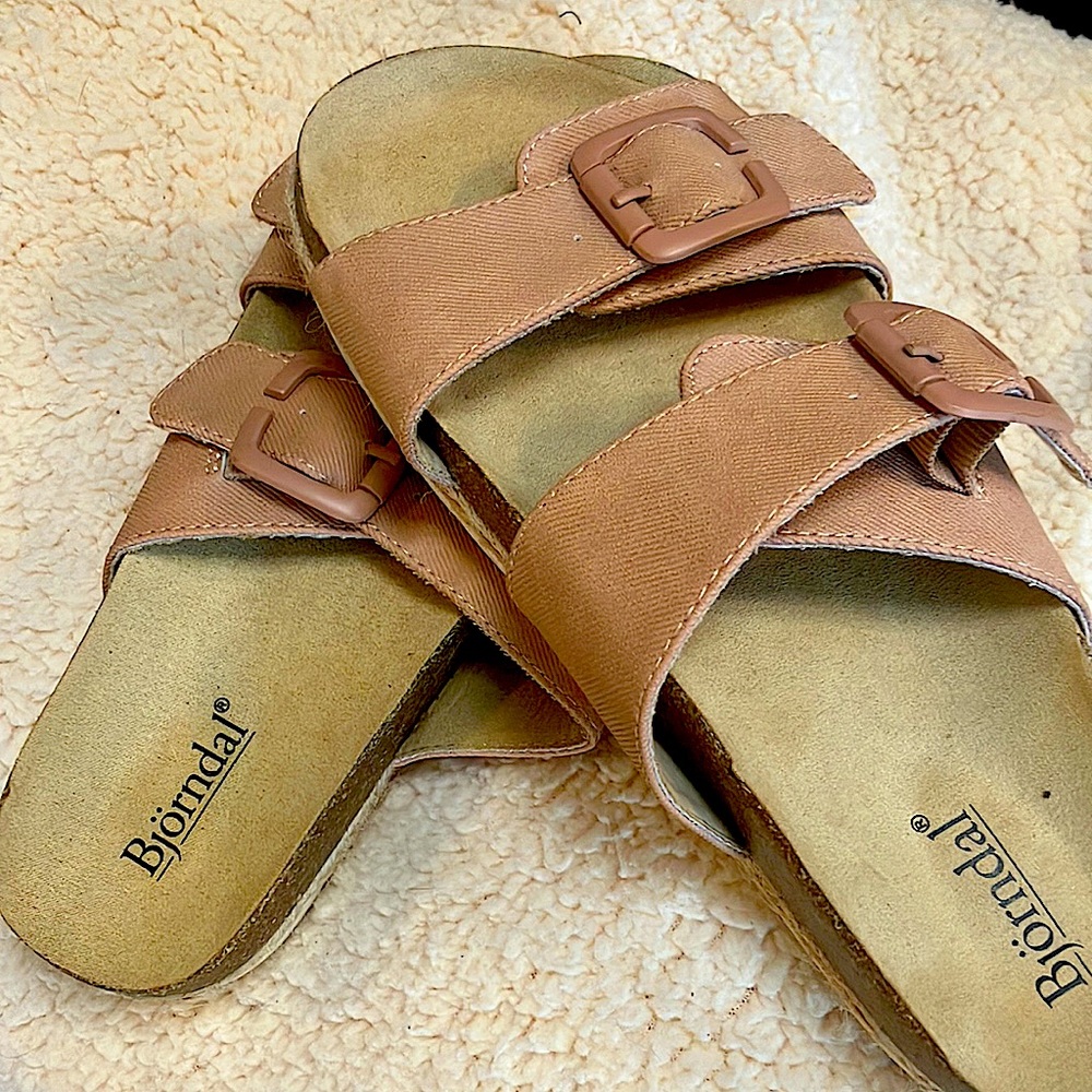 Pink and white sandals size 6 Womens